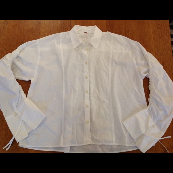 Free People white front button blouse - Picture 4 of 7